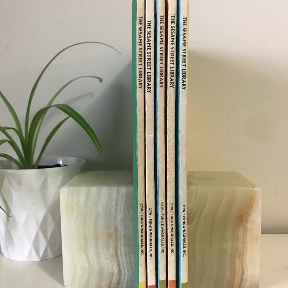 Vintage The Sesame Street Library with Jim Henson Muppets - Lot of 5